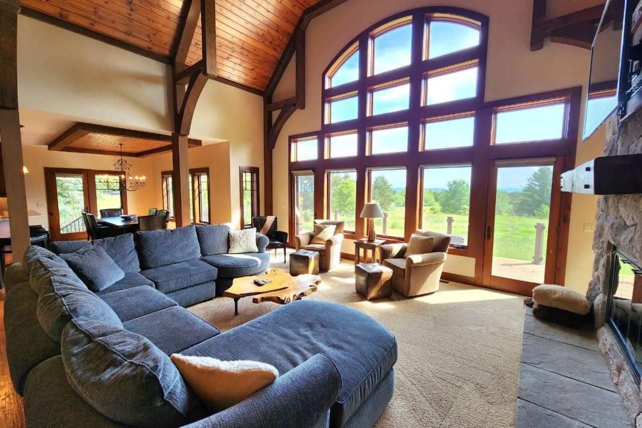 Villa Reflections à Harbor Springs Extérieur photo